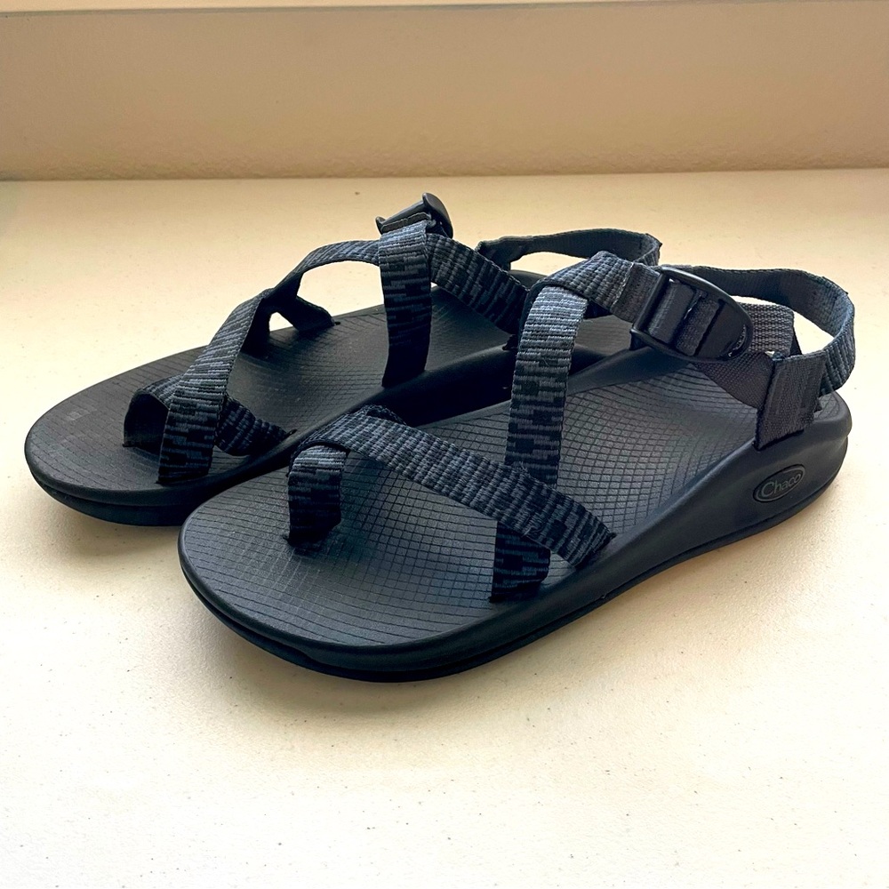 CHACO - Sandals - Blue Adjustable Strap - Mens 9 / Womens 11 - Like New!